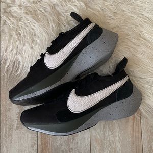 nike moon racer reddit
